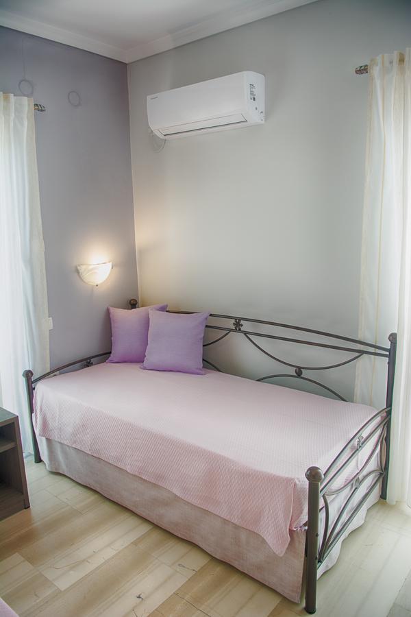 Galazio Limani - Rooms To Let Moudhros Экстерьер фото